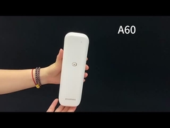 Macchina OEM per diffusori di profumi elettrici con spina in installazione e materiale pastico